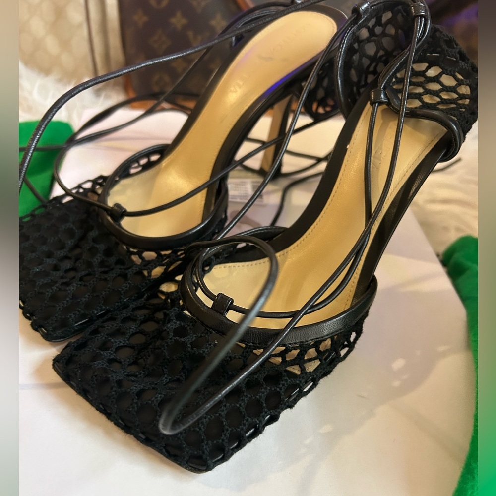 Bottega Veneta